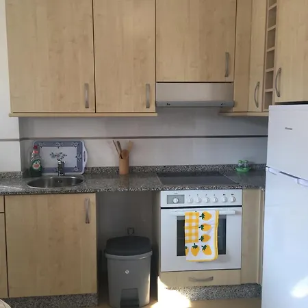 Apartamento-suite En La Playa De San Anton En Apartment