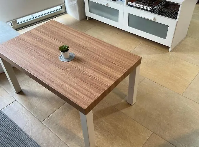 Apartamento-suite En La Playa De San Anton En *