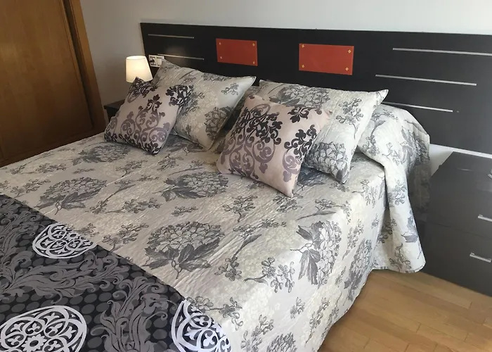 Apartamento-suite En La Playa De San Anton En *